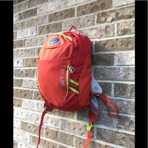 osprey youth jet 12 backpack